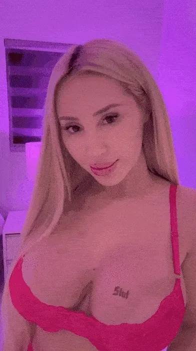 Amanda Baby humiliation 1