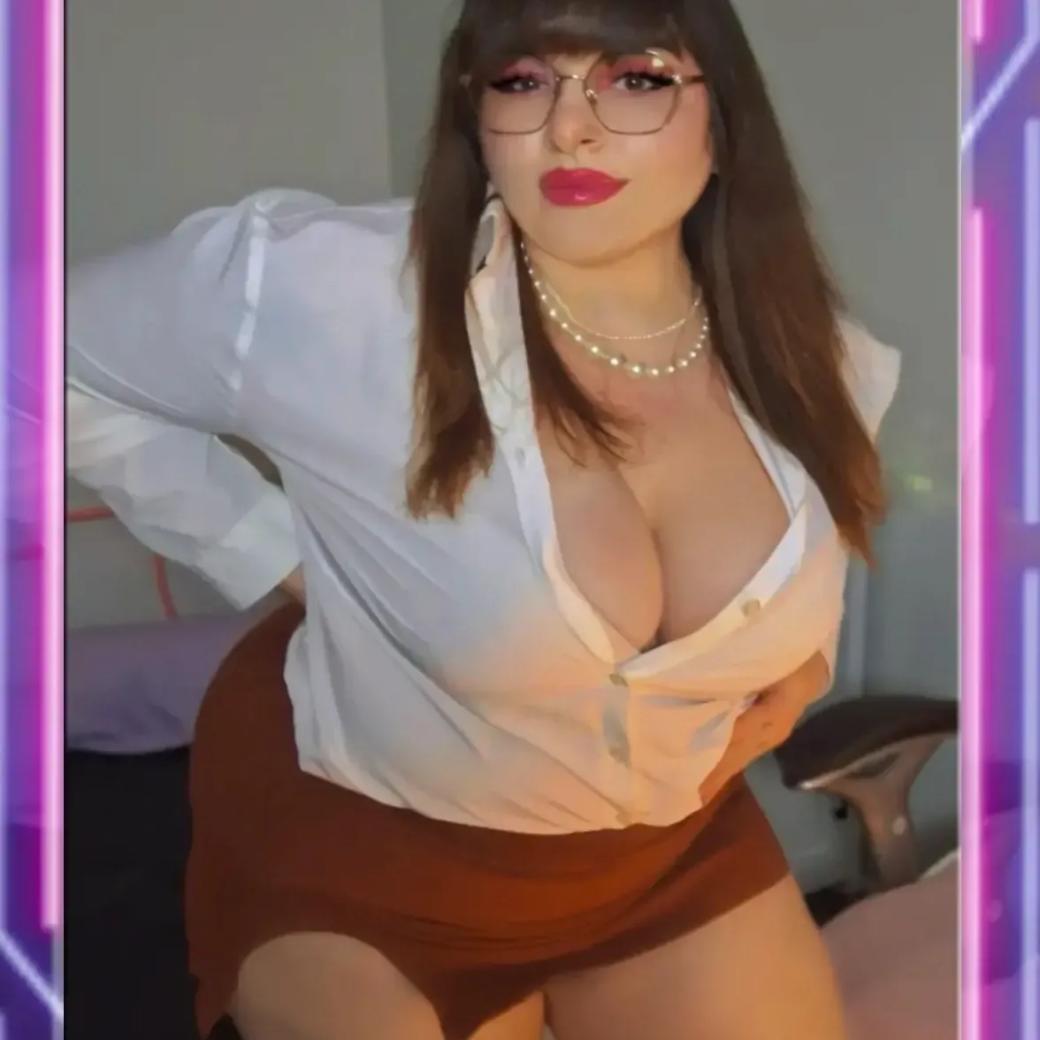 areolagrande hardcore roleplay video call