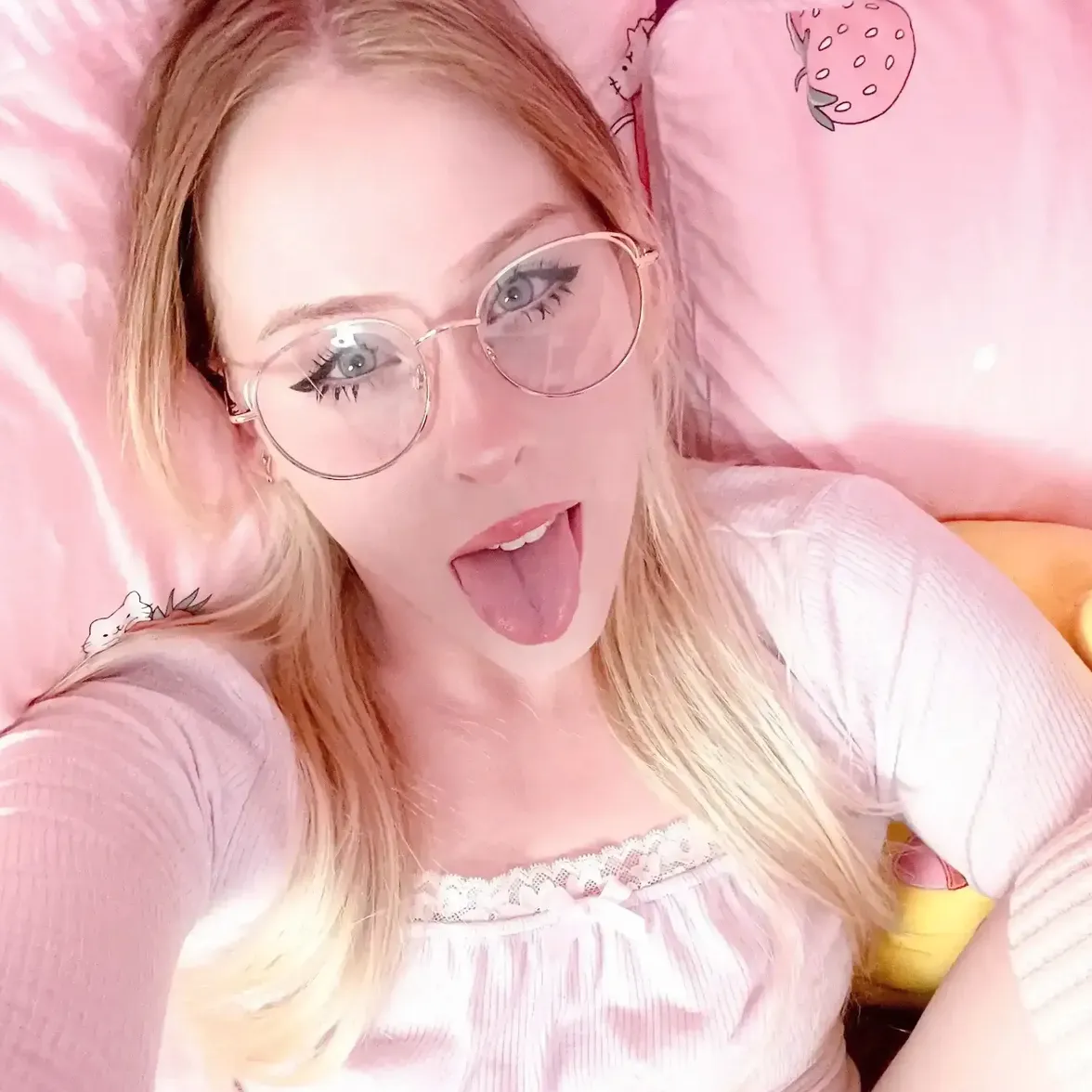 candycat18 furry 5