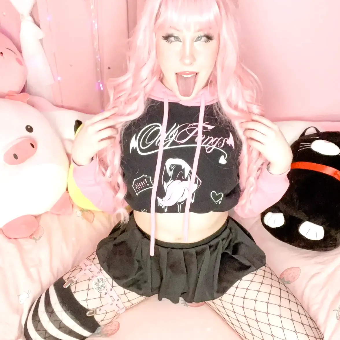 candycat18 teen bdsm kinky video call 1