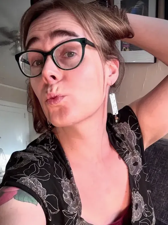 cecilysaintclaire white ladyboy video call