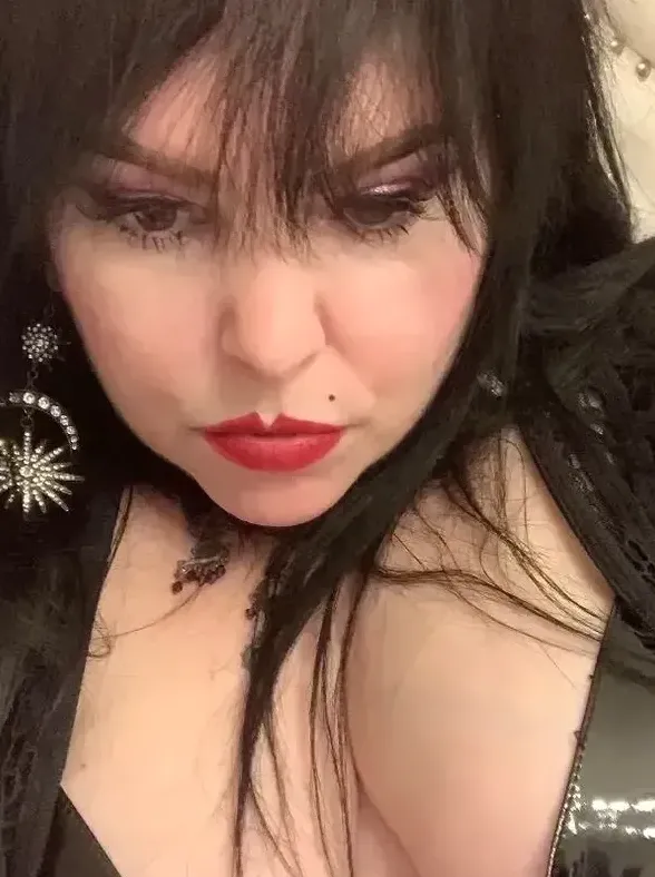 darkmistressmadeli furry 3