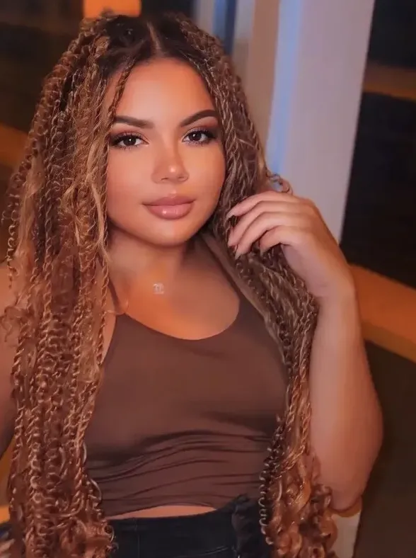 ellaemerald black video call