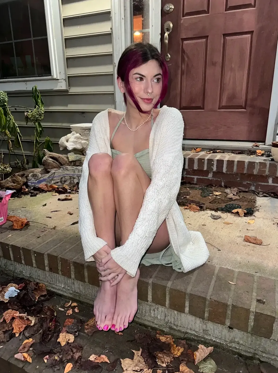 emorarose feet video call