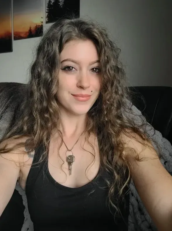 feetofastoner profile