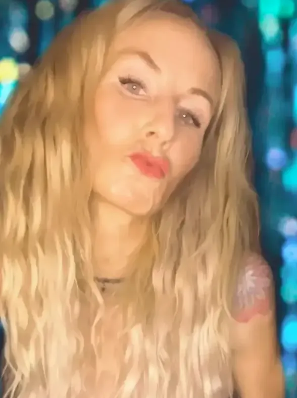 hotmilftherapist therapy video call