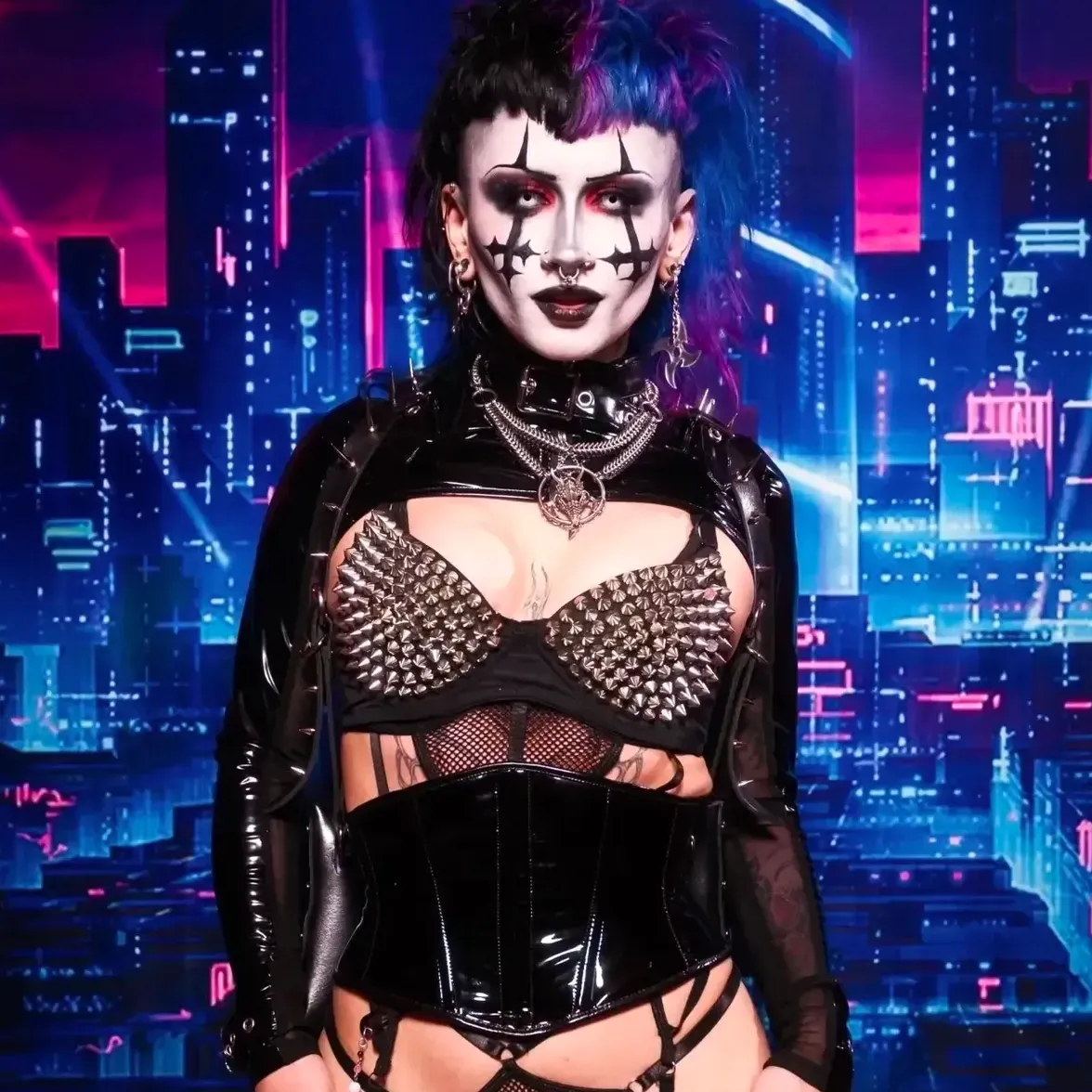 katiedee leather 1