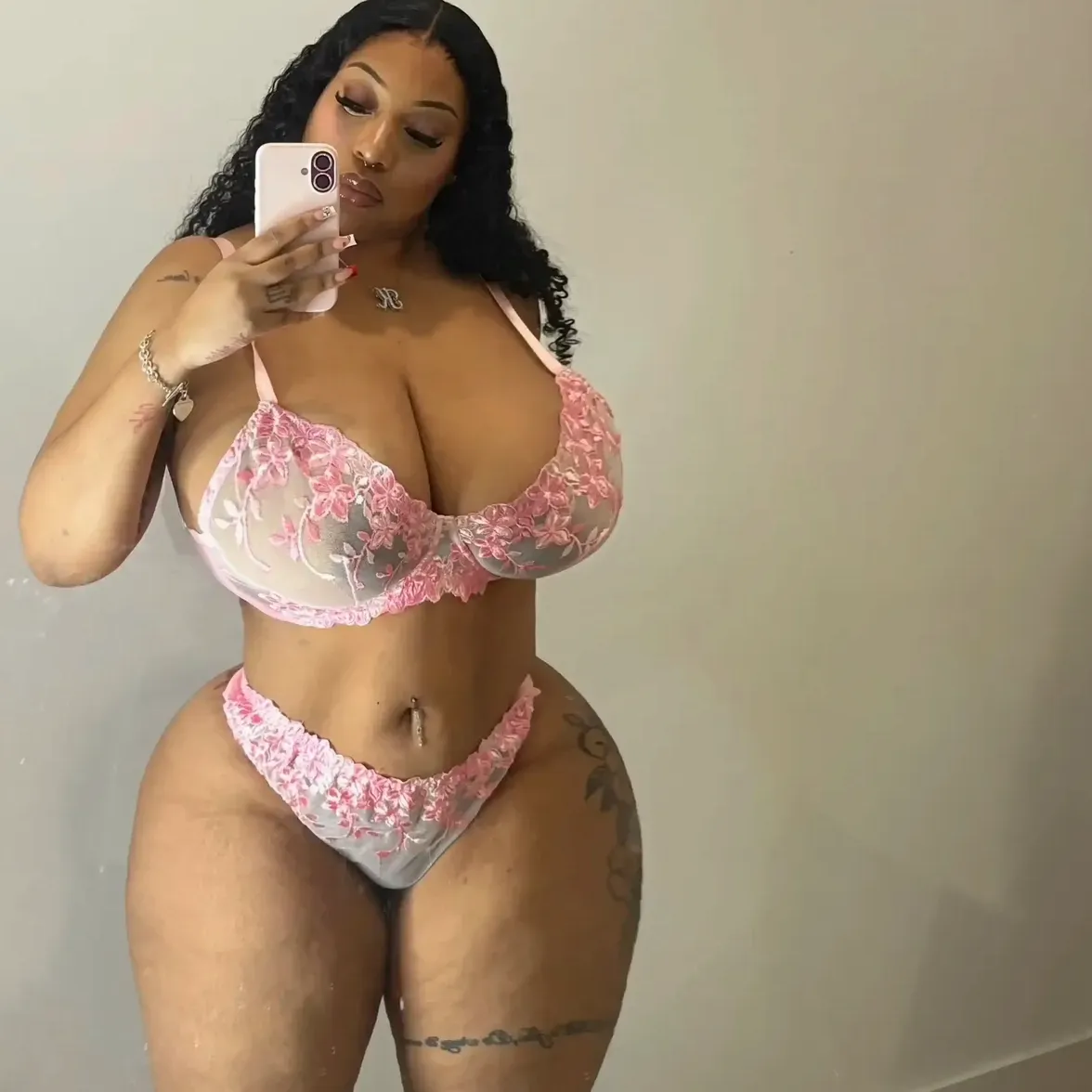 kinky kior kinky video call