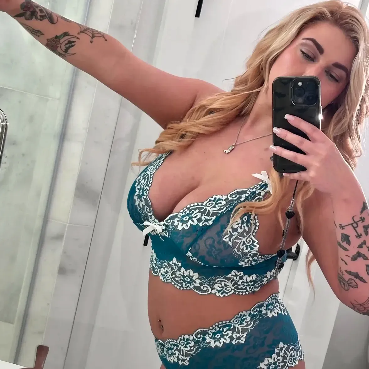 lilithstar obedient girl video call
