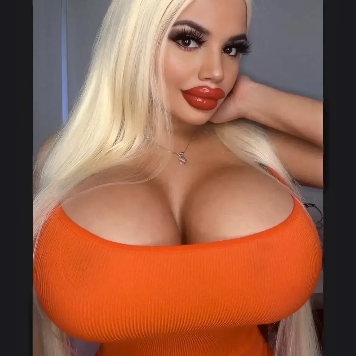livingbimbodoll top100 3