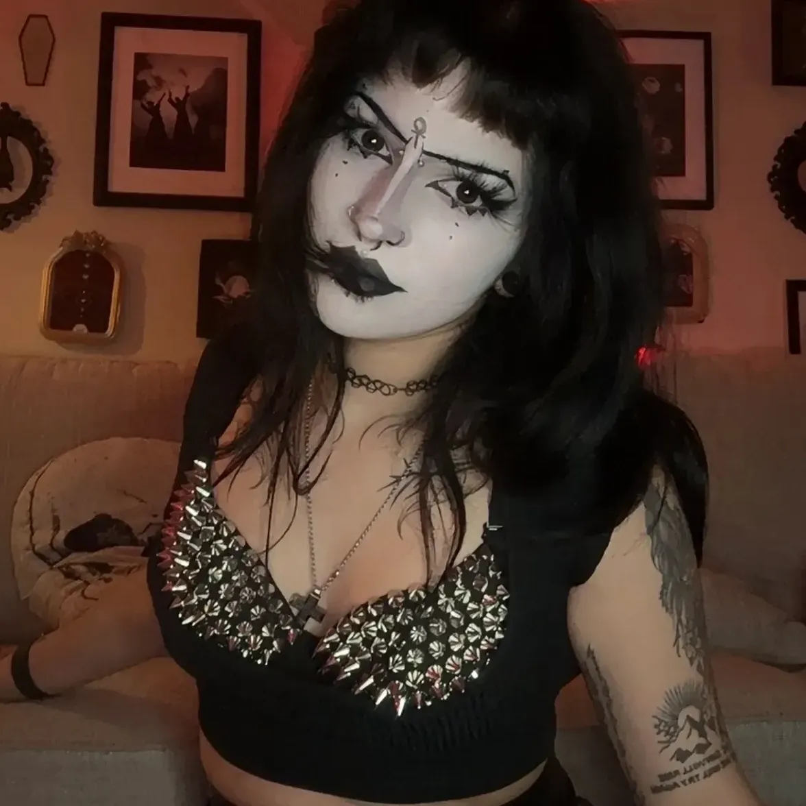 mary qtpie fem 4