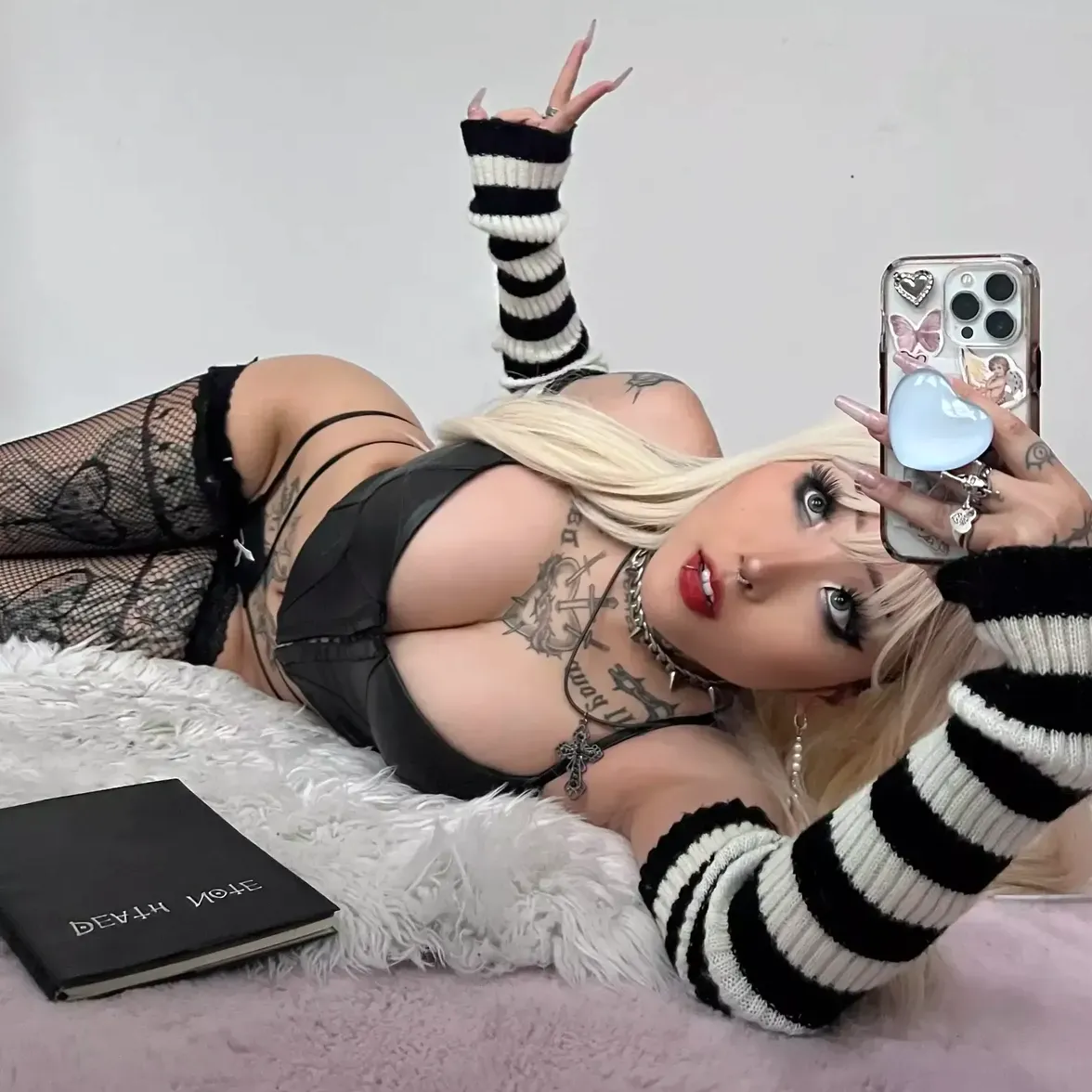 tattooedwaifu furry 2
