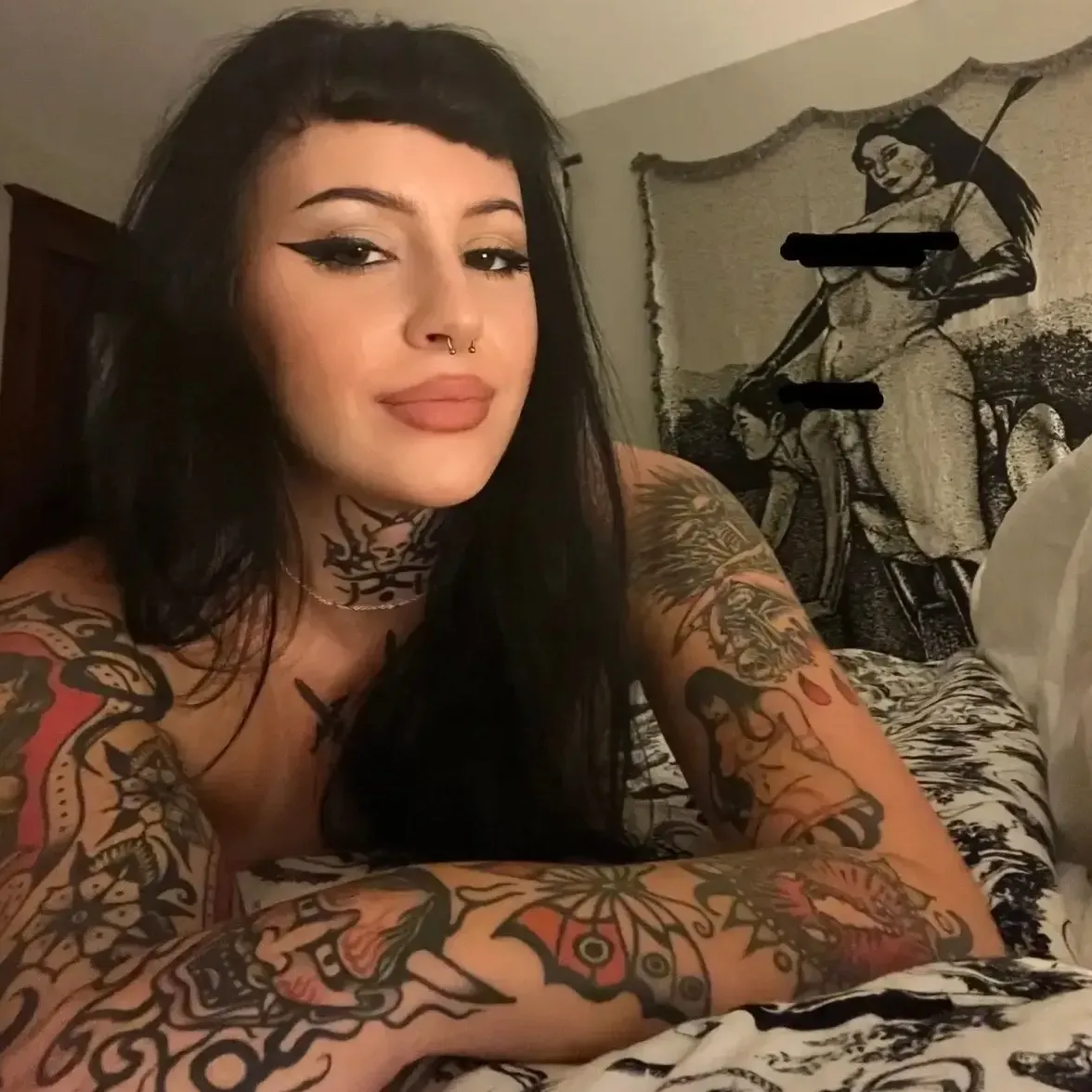 tori kitty edging 2