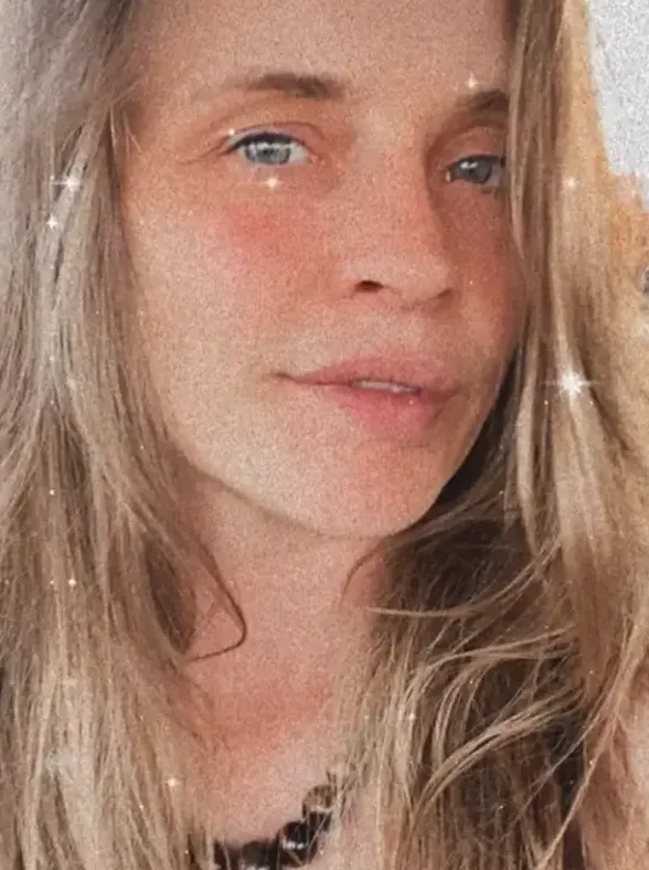xxpixeyxx facetime video call